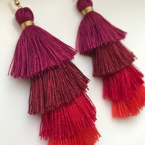 “Mi Amor” Boho Indie Cute Tassel Statement Earring - Picture 5 of 9